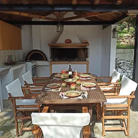 Semesterbostad Casa De La Fuente Ditropo